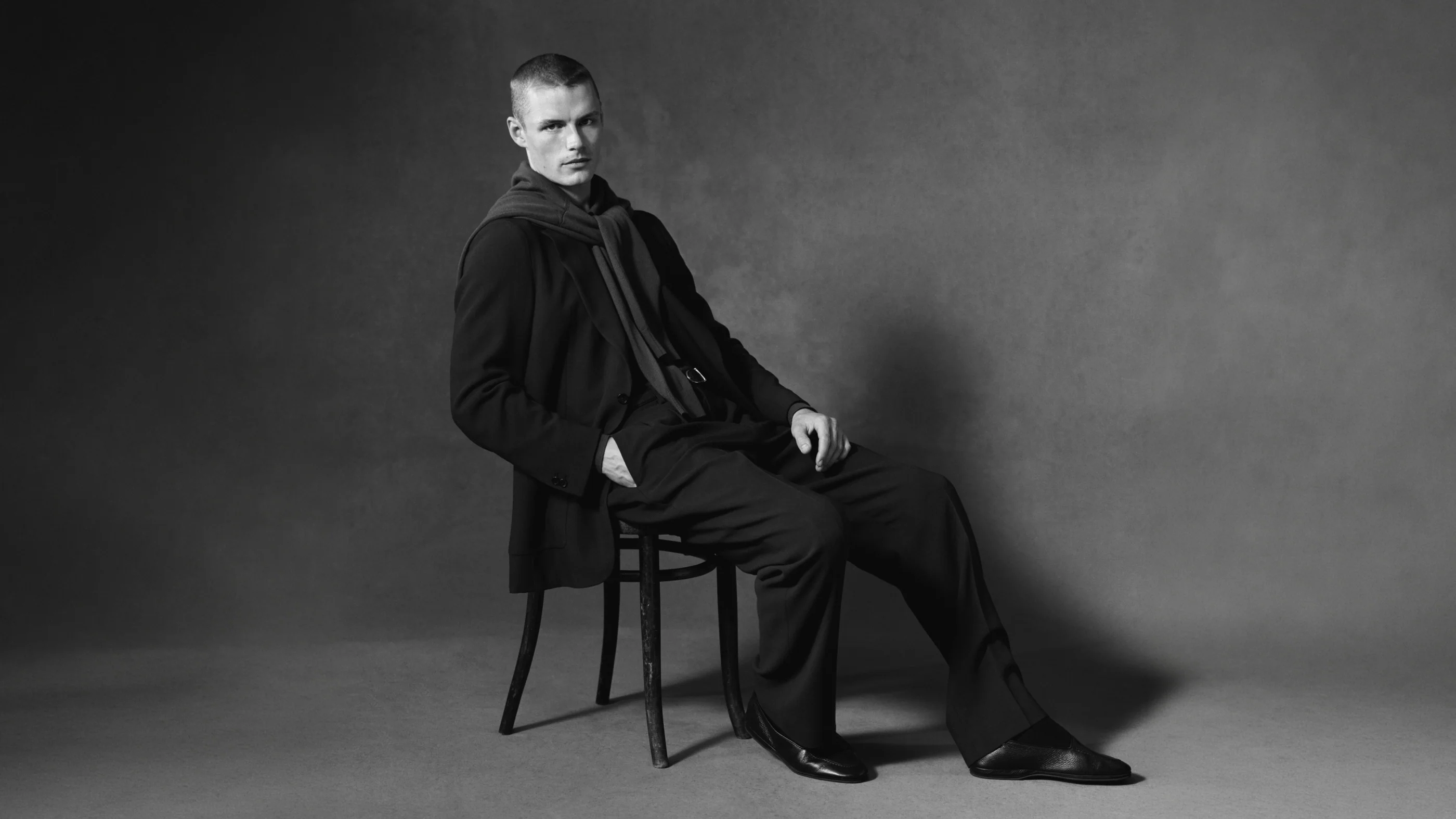 Exquisite Tailoring, Effortless Style